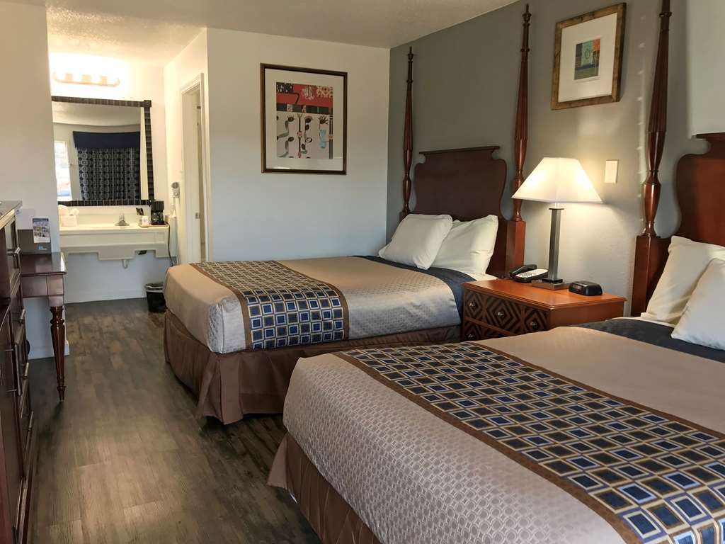 Americas Best Value Inn & Suites Ръселвил Стая снимка